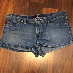 Stretchy blue jean shorts